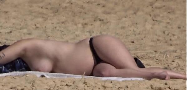  Beautiful busty pregnant topless at the beach 03
